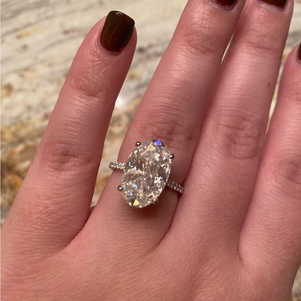 8ct Moissanite ring